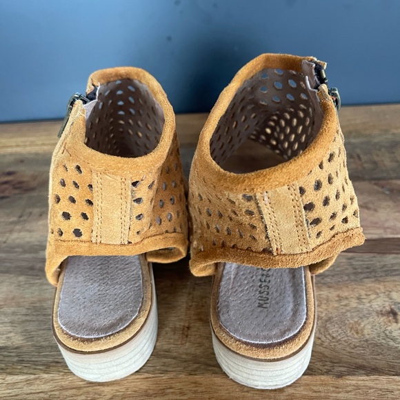 Musse and Cloud suede sandals - Picture 4 of 7